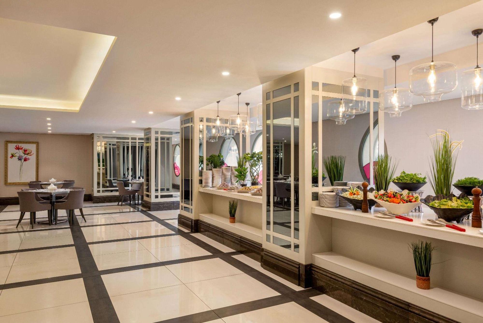 Ramada By Wyndham Makkah Zad Al Tayseer Mecca 外观 照片
